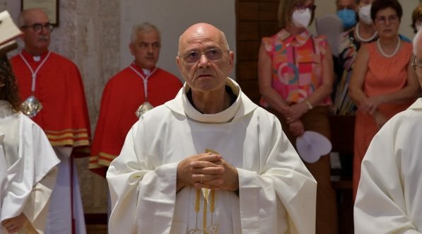 VIESTE  Nuove nomine parrocchiali, don Michele Ascoli nuovo parroco della Cattedrale Ultimo aggiornamento Giu 19, 2022